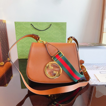 BLONDIE MEDIUM TOP HANDLE BAG