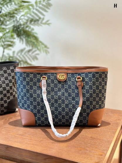 Ophidia Medium Jacquard Denim Tote Bag