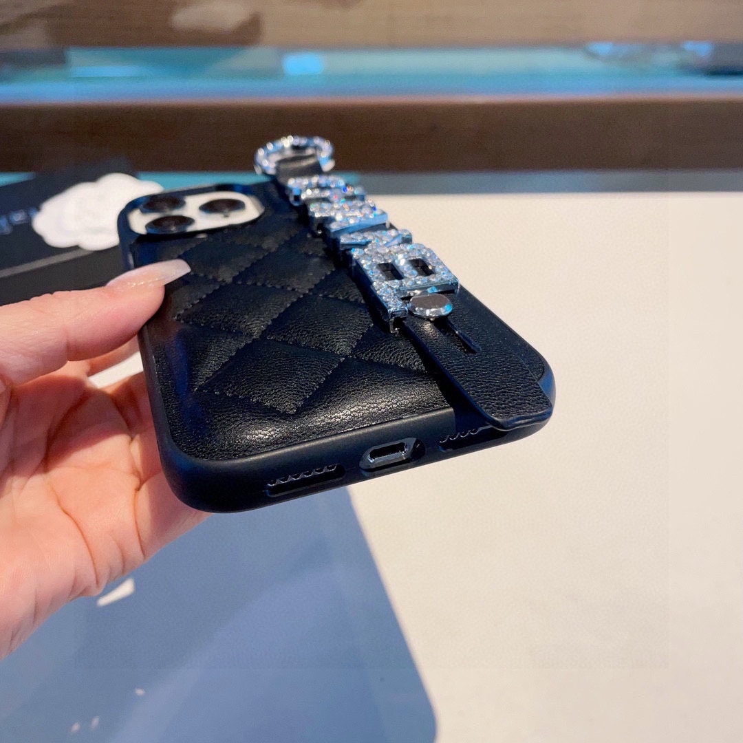 Diamond Letter Wristband Phone Case