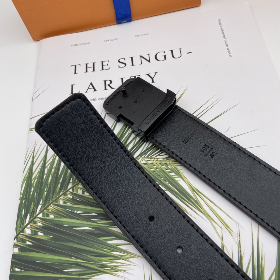 INITIALES 40MM REVERSIBLE