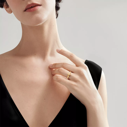 T T1 Ring in Yellow Gold, 2.5 mm Wide