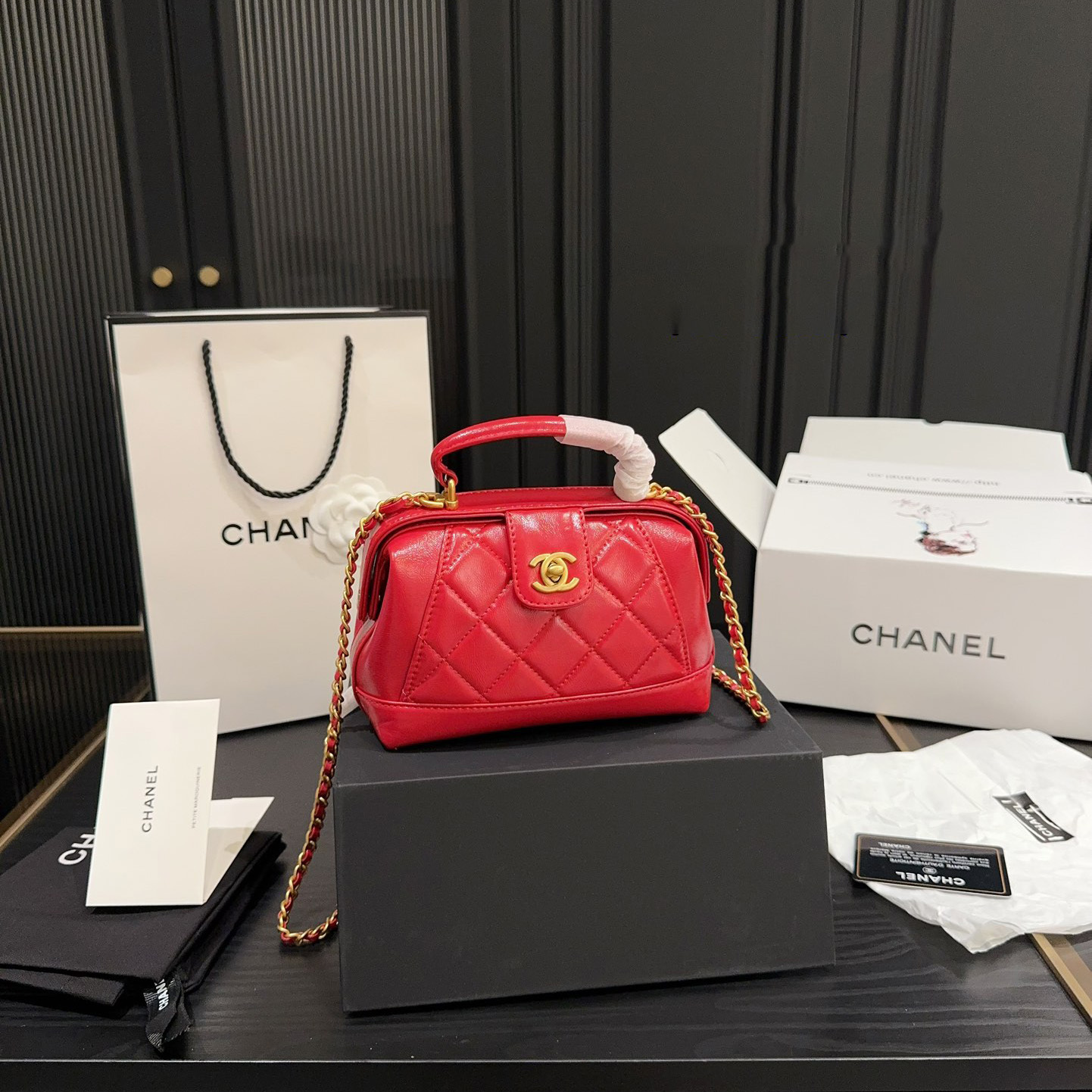 Chanel shoulder bag