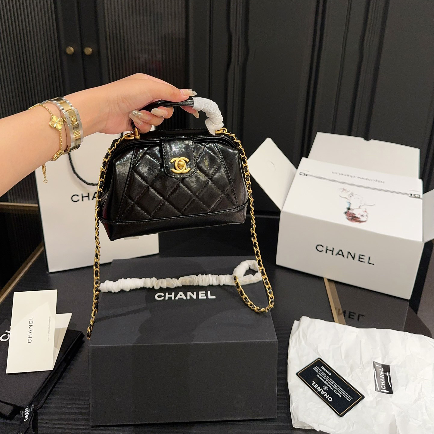Chanel shoulder bag