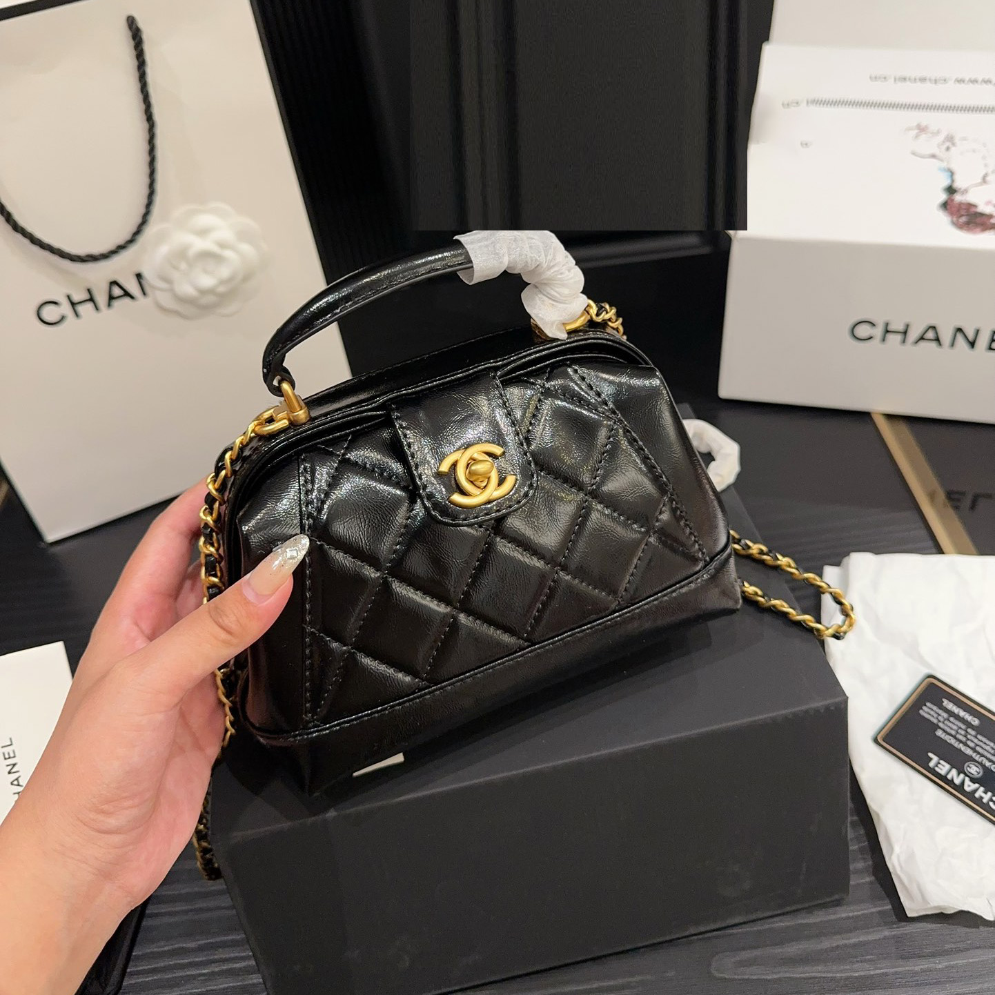 Chanel shoulder bag