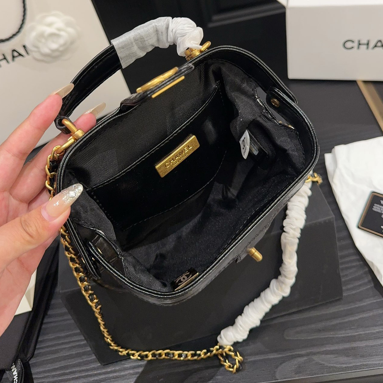 Chanel shoulder bag