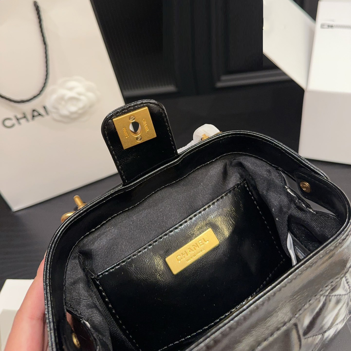 Chanel shoulder bag