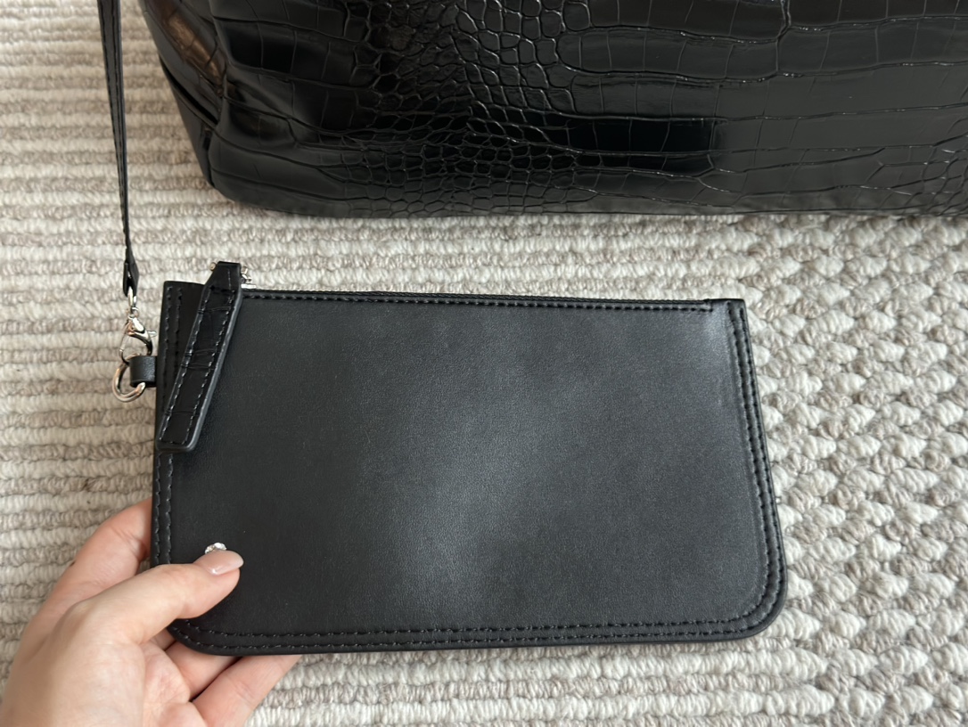 crocodile travel bag