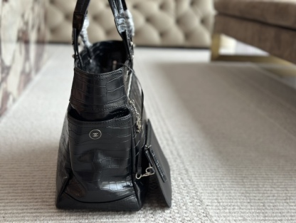 crocodile travel bag