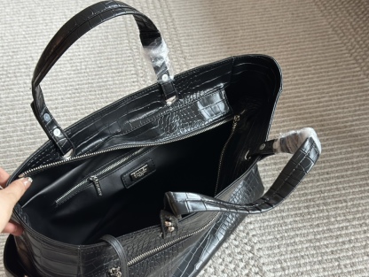 crocodile travel bag