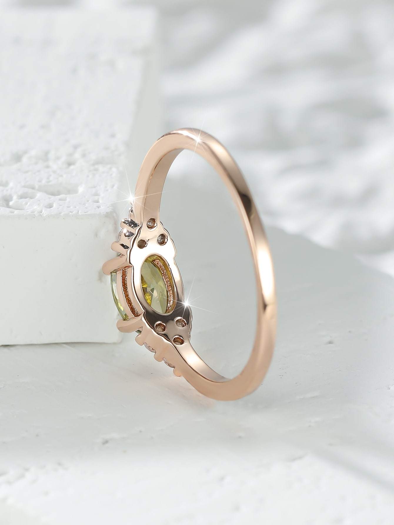 Oval Decor Ring