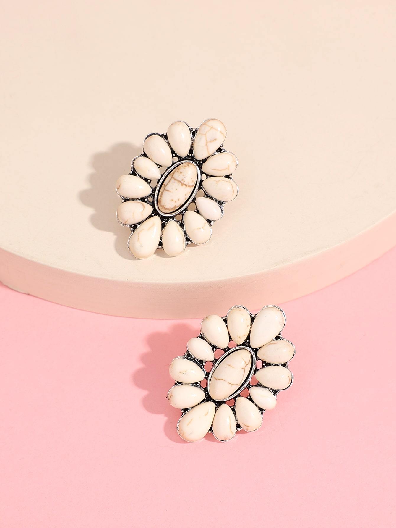 Turquoise Decor Stud Earrings