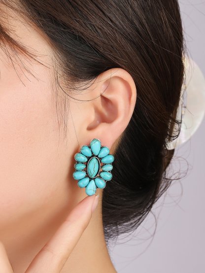 Turquoise Decor Stud Earrings