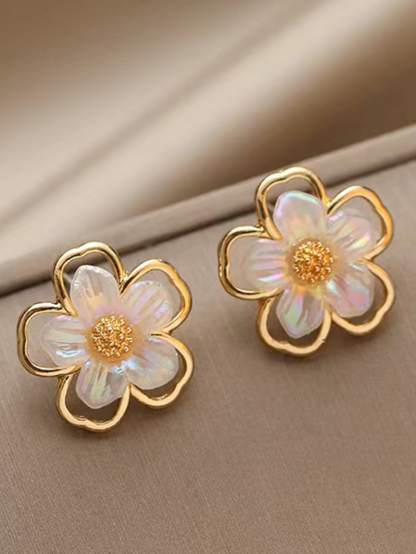 Flower Design Stud Earrings