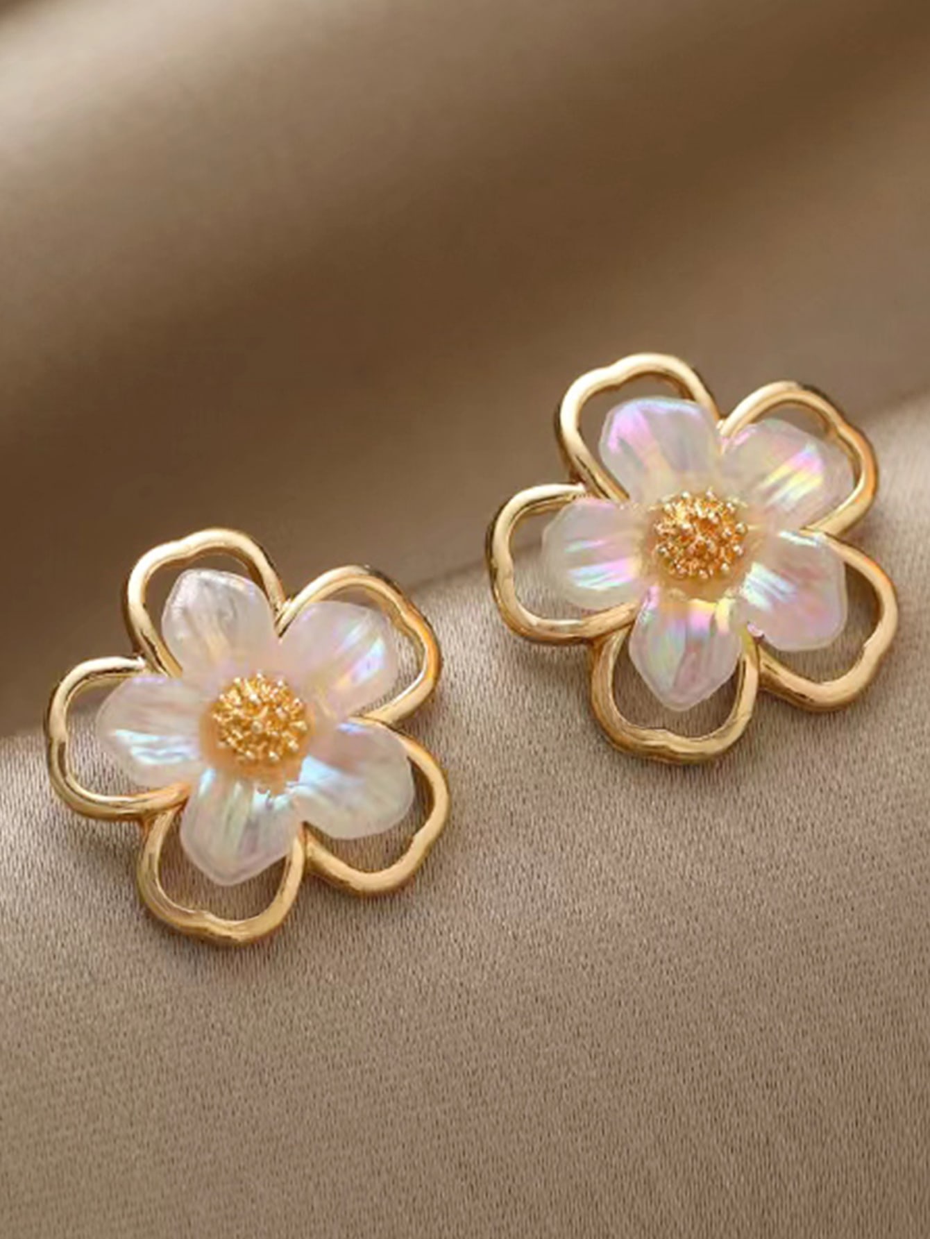 Flower Design Stud Earrings