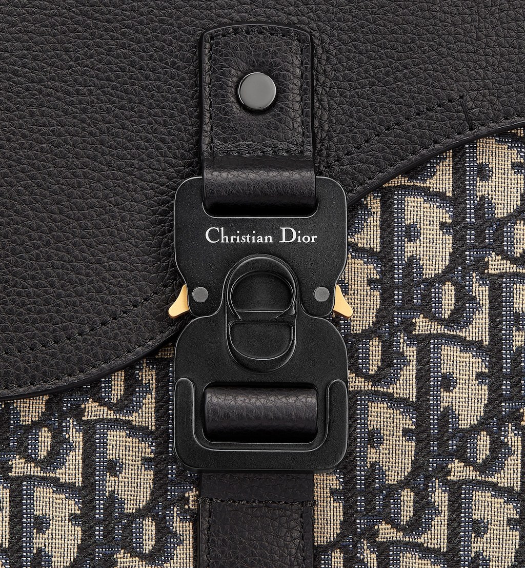 Saddle A5 Pouch