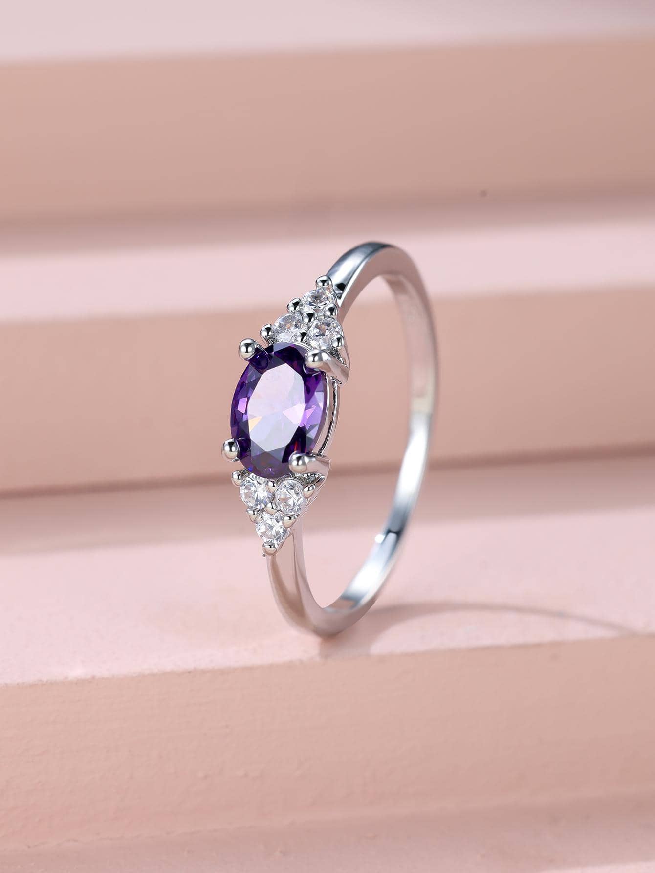Oval Decor Ring