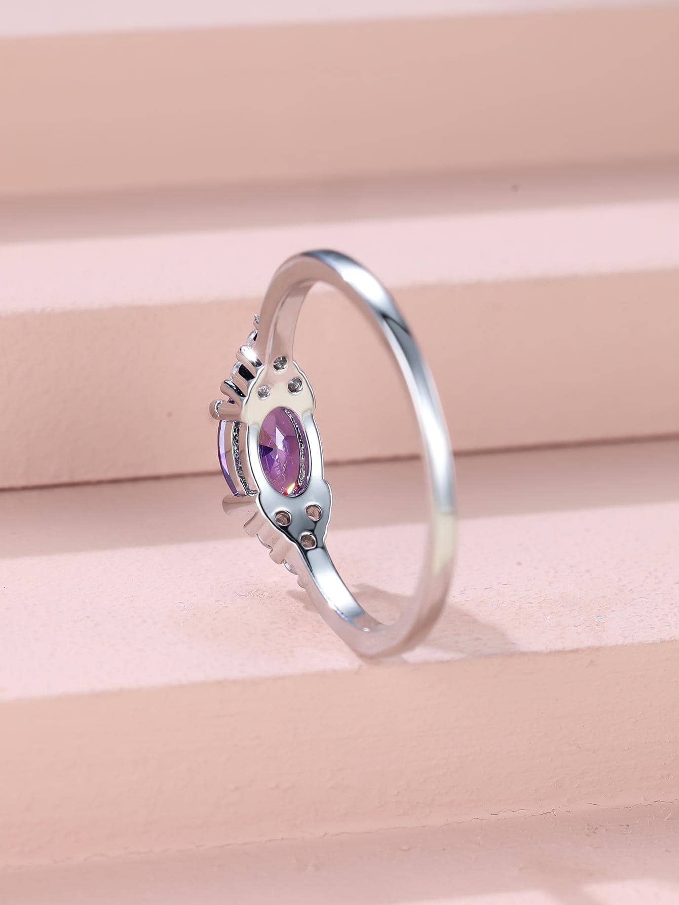 Oval Decor Ring