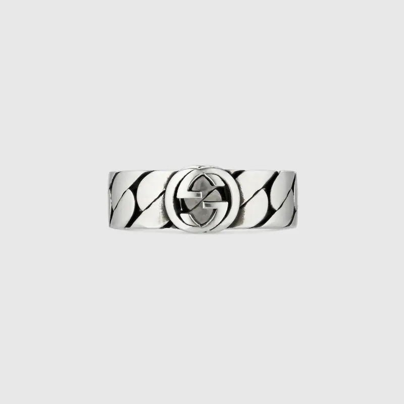 WIDE INTERLOCKING RING