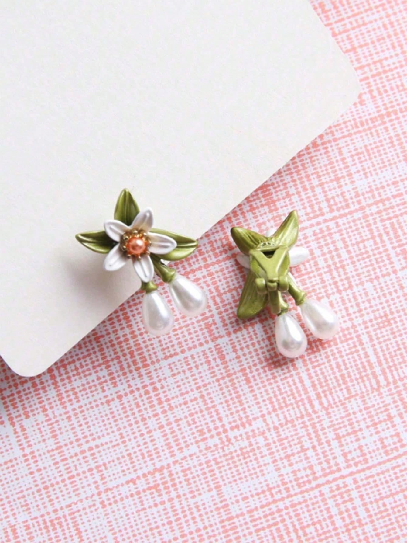 1pair Fashionable Zinc Alloy Flower Decor Clip On Earrings For Women For Daily Decoration