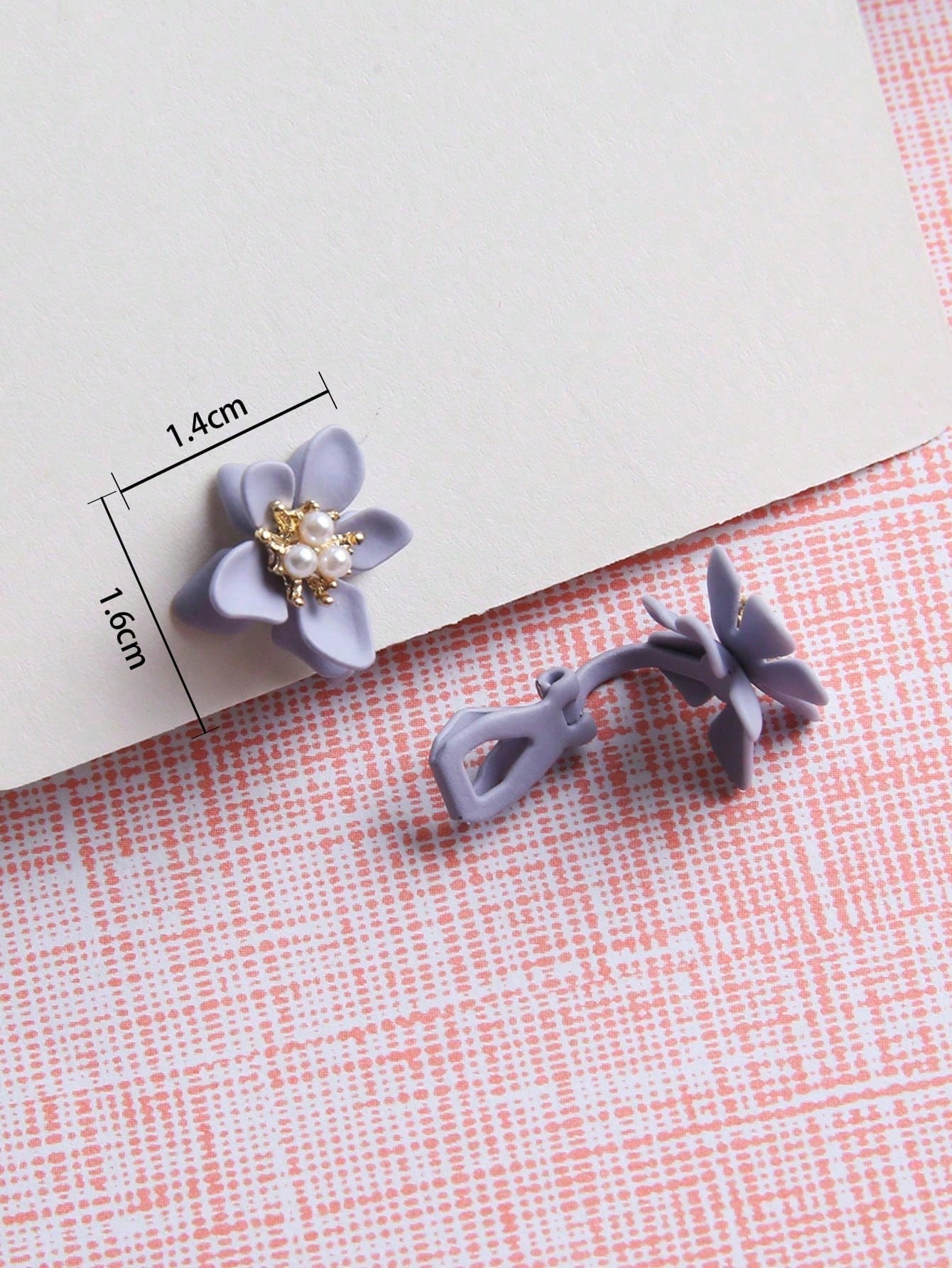 1pair Fashionable Zinc Alloy Flower Decor Clip On Earrings For Women For Daily Decoration