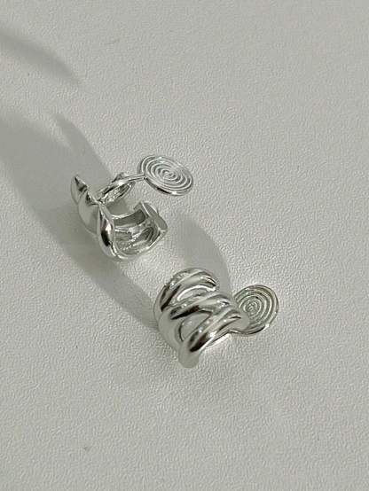 1pair Fashionable Zinc Alloy Flower Decor Clip On Earrings For Women For Daily Decoration