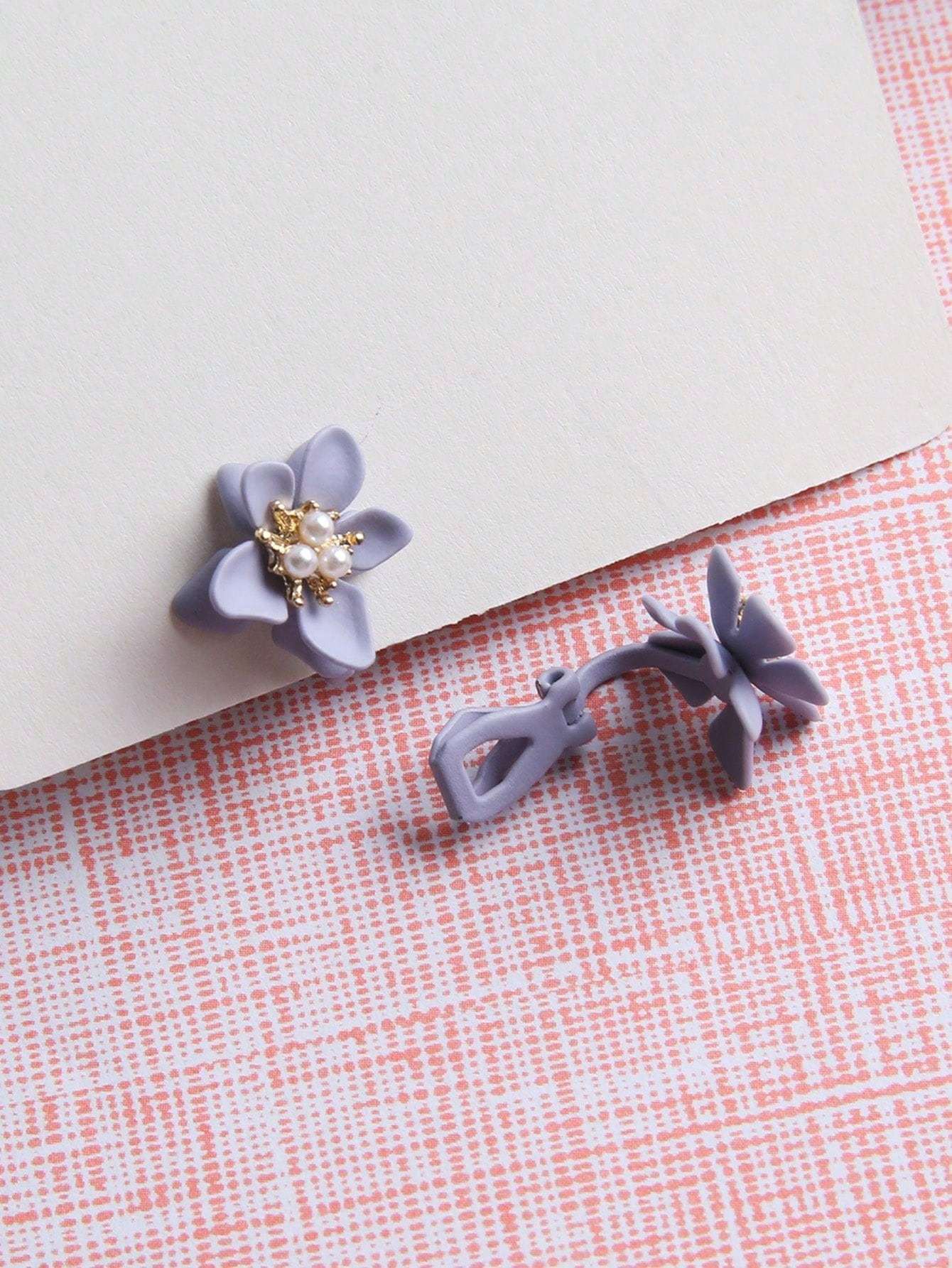 1pair Fashionable Zinc Alloy Flower Decor Clip On Earrings For Women For Daily Decoration