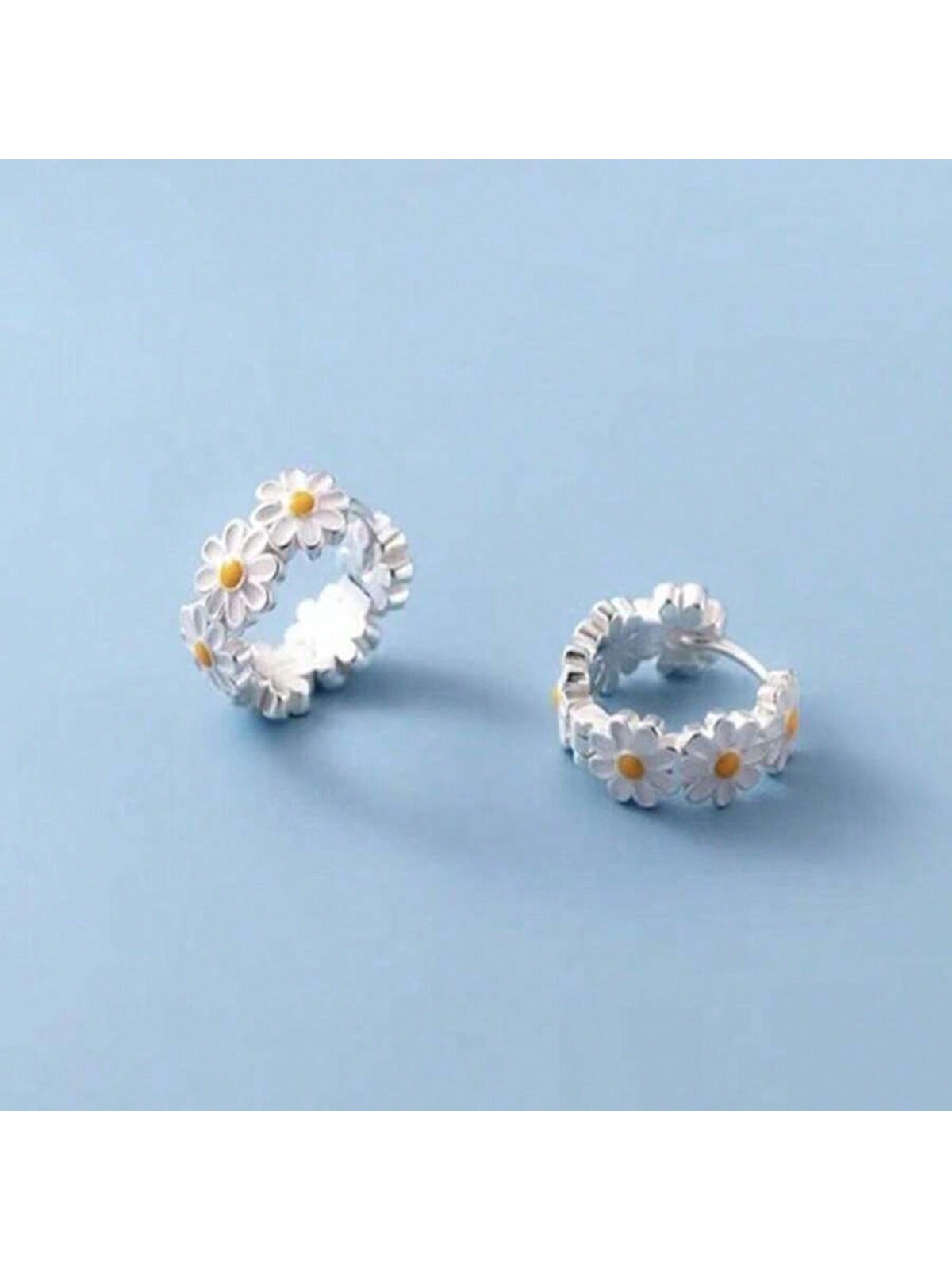 New Summer Daisy Ring