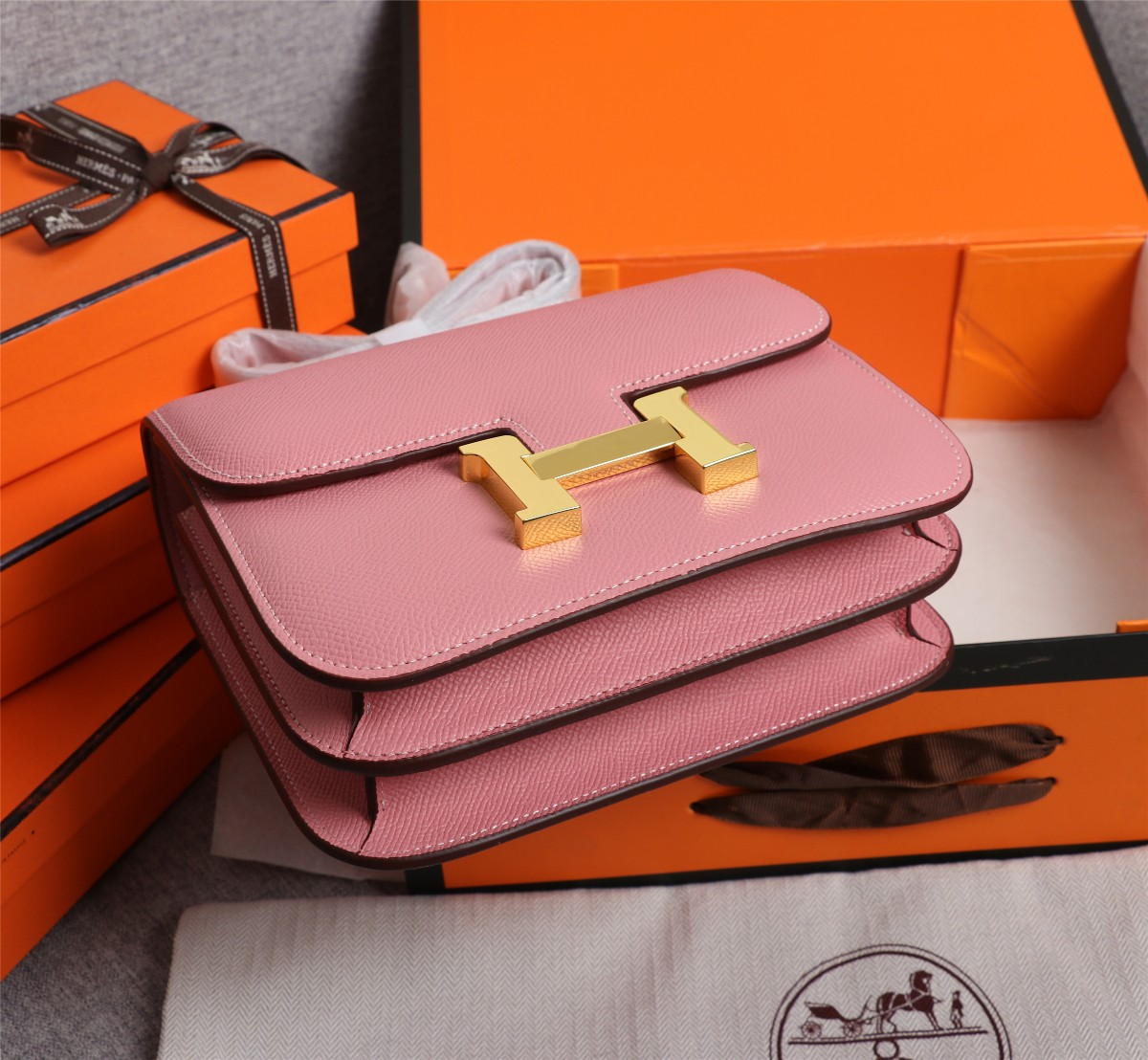 Constance 19/23 bag Pink Epsom Leather
