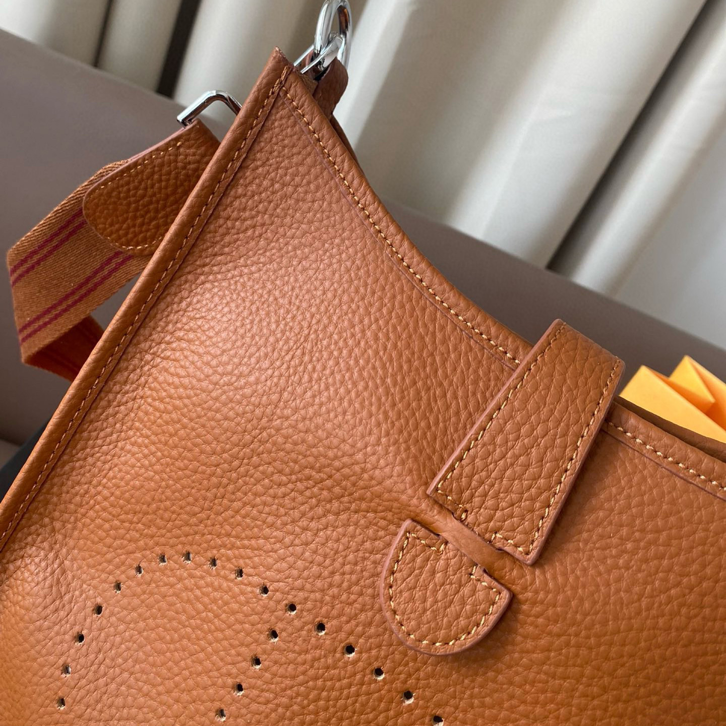 Evelyne   25  bag  z-2