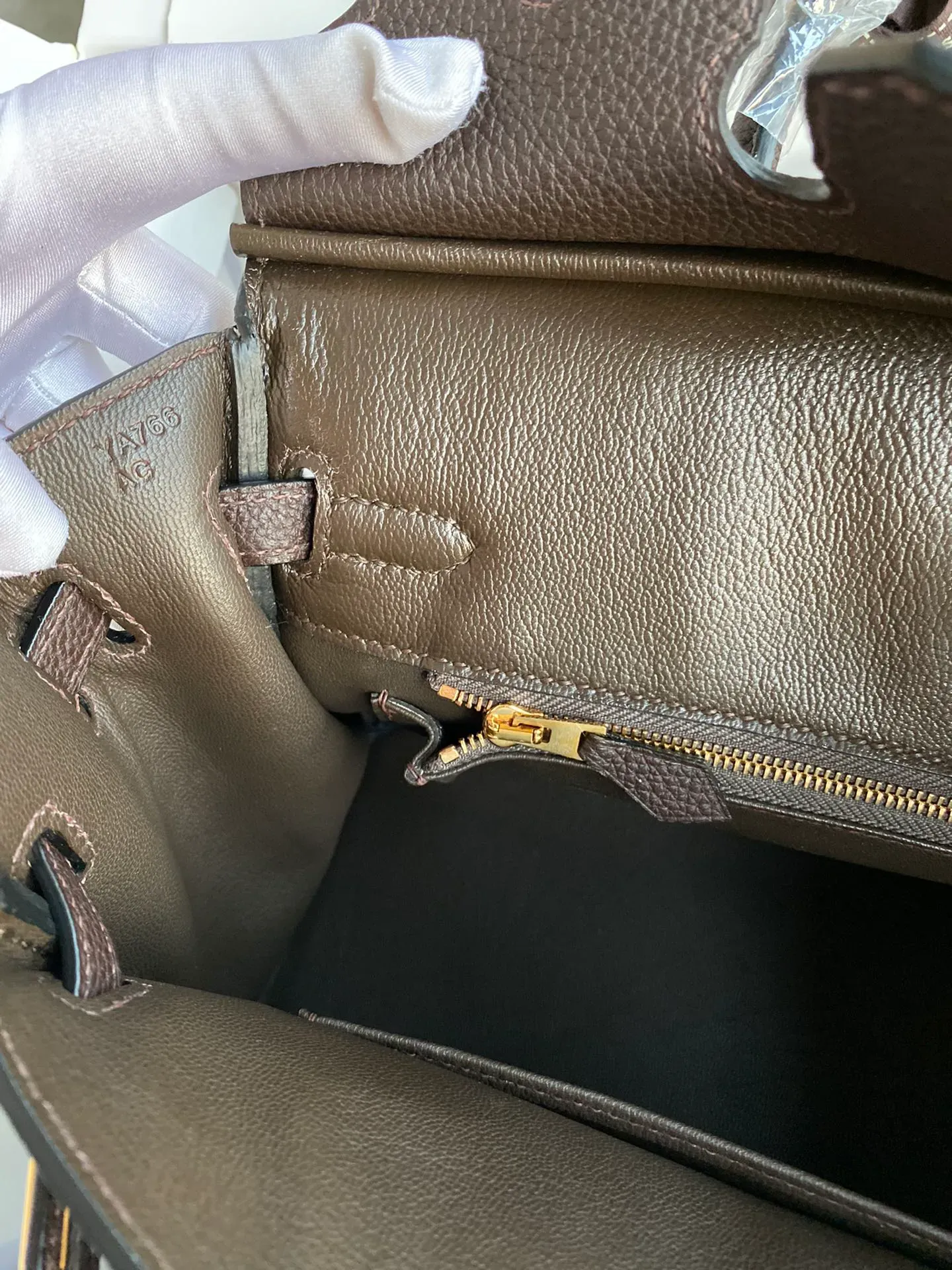 Birkin 25/30/35 Bag Ébène (Dark Coffee Brown) Leather