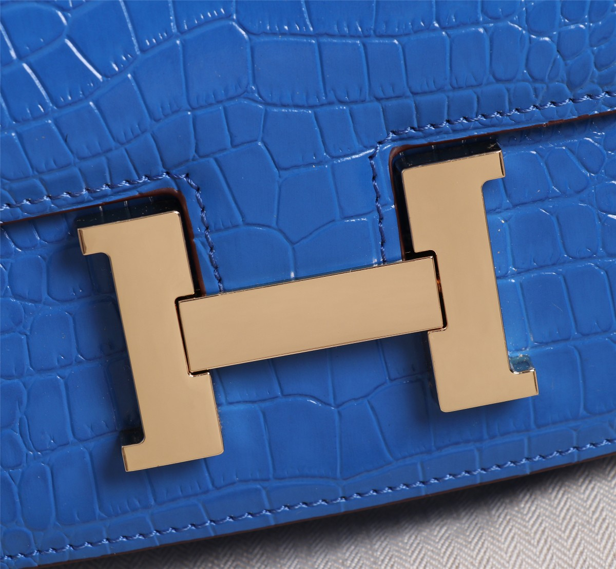 Constance 23 bag Blue Crocodile Leather