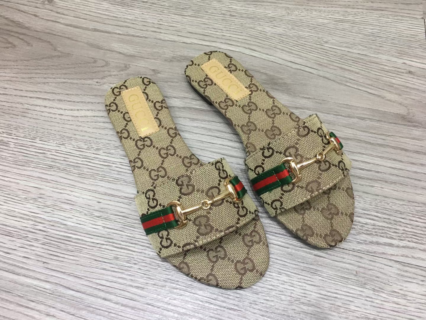 WOMEN'S MATELASS脡 CANVAS SLIDE SANDAL