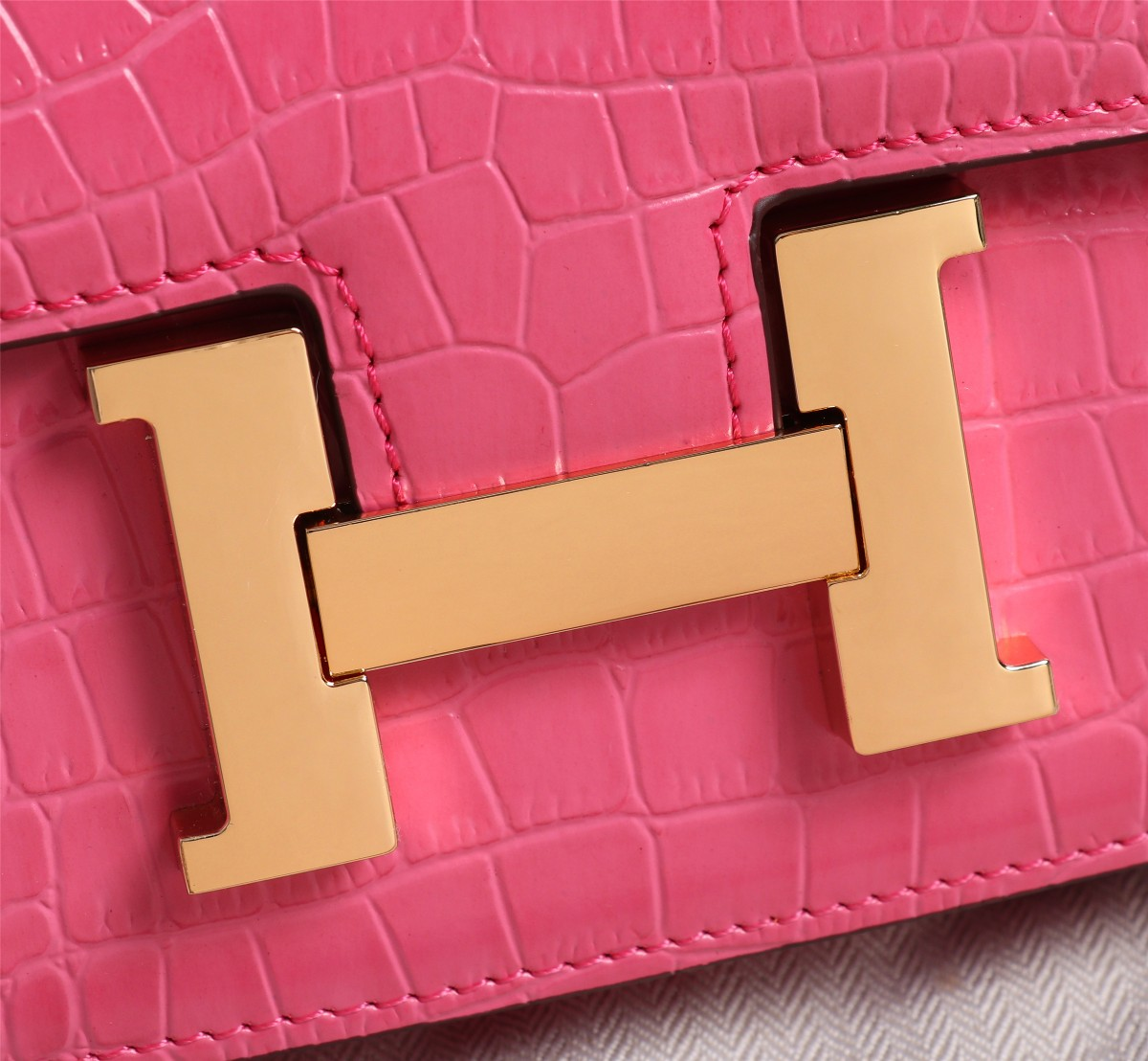 Constance 24 bag crocodile Gold Hardware