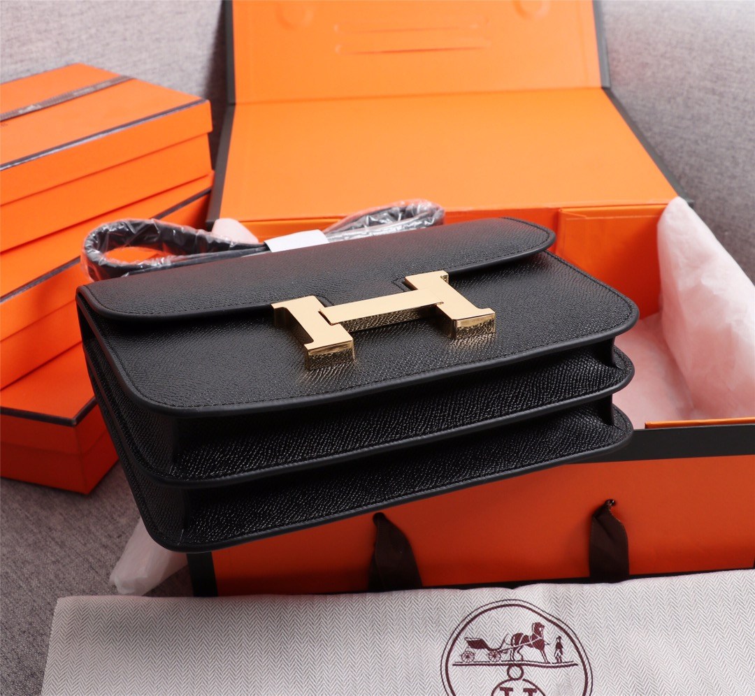 Constance 19/23 bag Black Epsom Leather