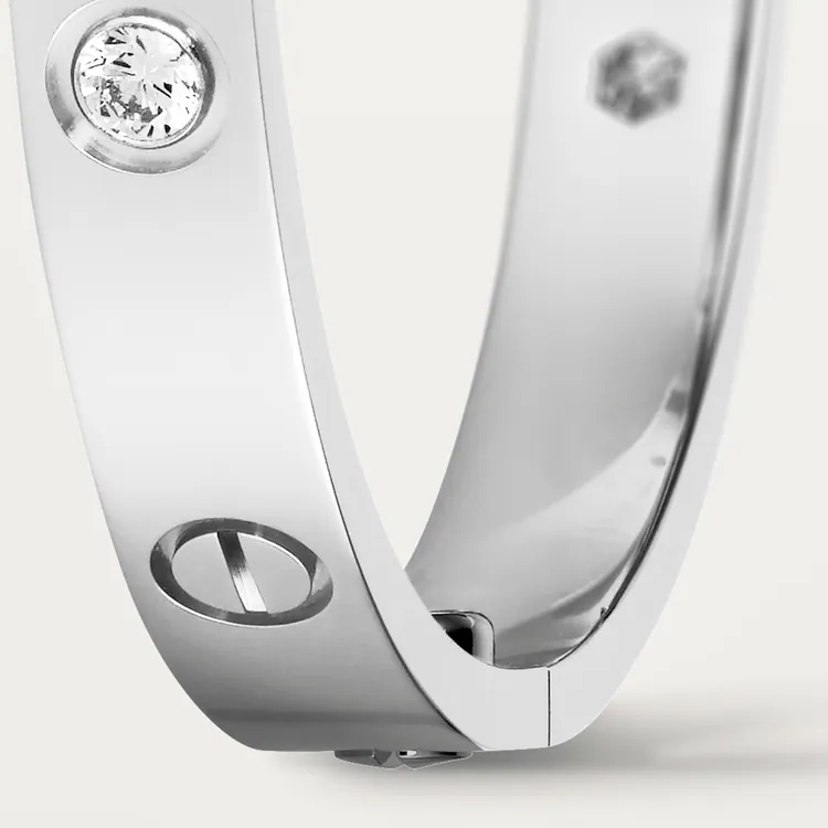 LOVE BRACELET, 4 DIAMONDS