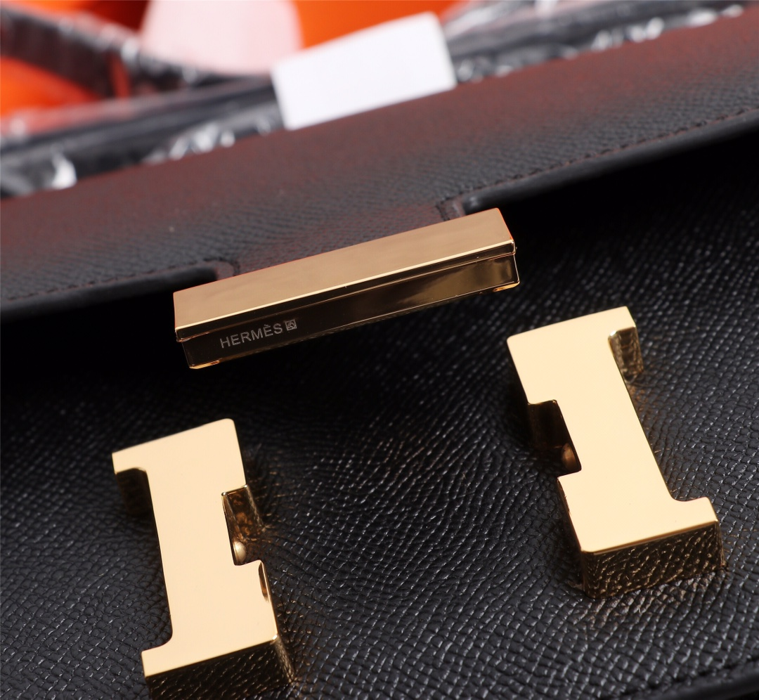 Constance 19/23 bag Black Epsom Leather