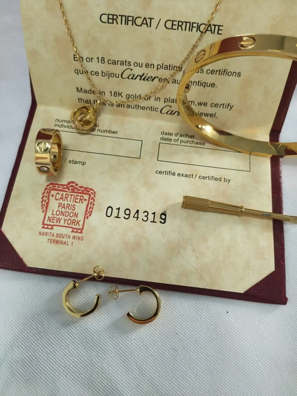 LOVE BRACELET + LOVE RING, 3 DIAMONDS + LOVE NECKLACE, DIAMONDS + LOVE EARRINGS