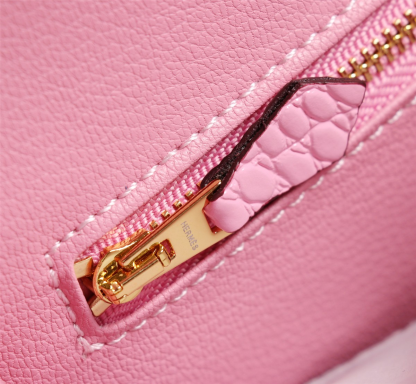 Constance 23 bag Pink Crocodile Leather