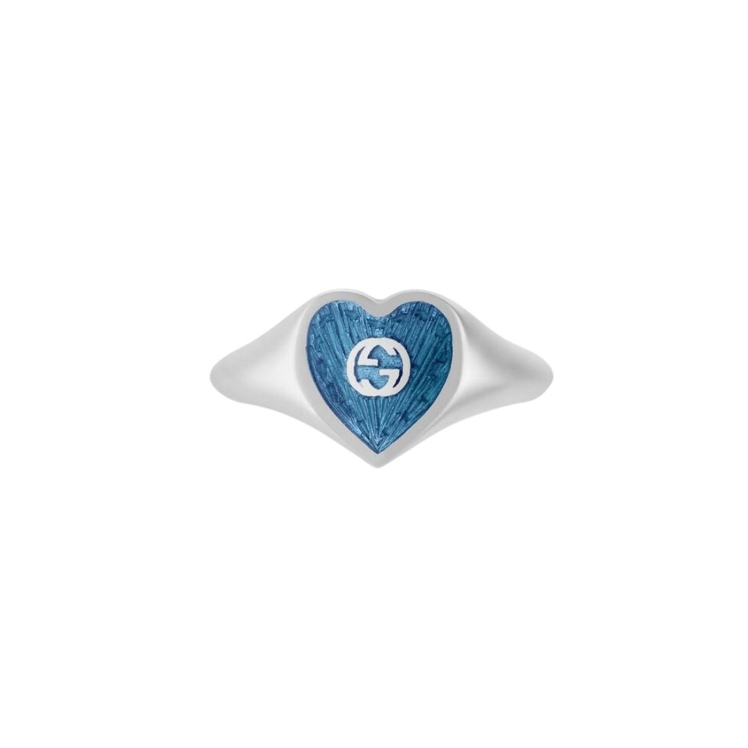 HEART RING WITH INTERLOCKING G