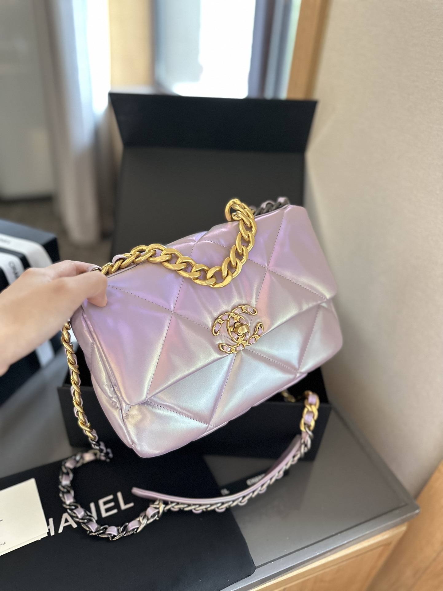 White Lambskin CLASSIC FLAP Small Medium Bag Silver Gold Reverse Hardw