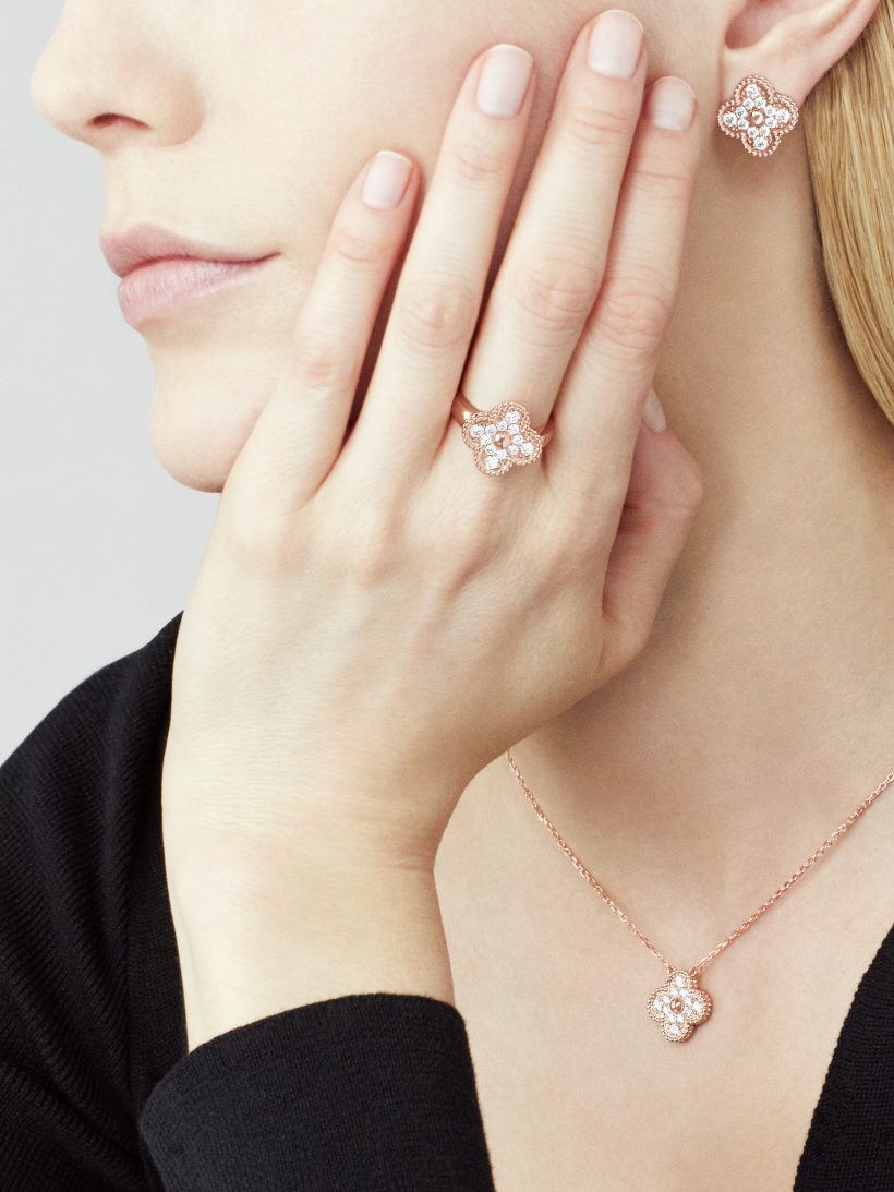 Vintage Alhambra earrings