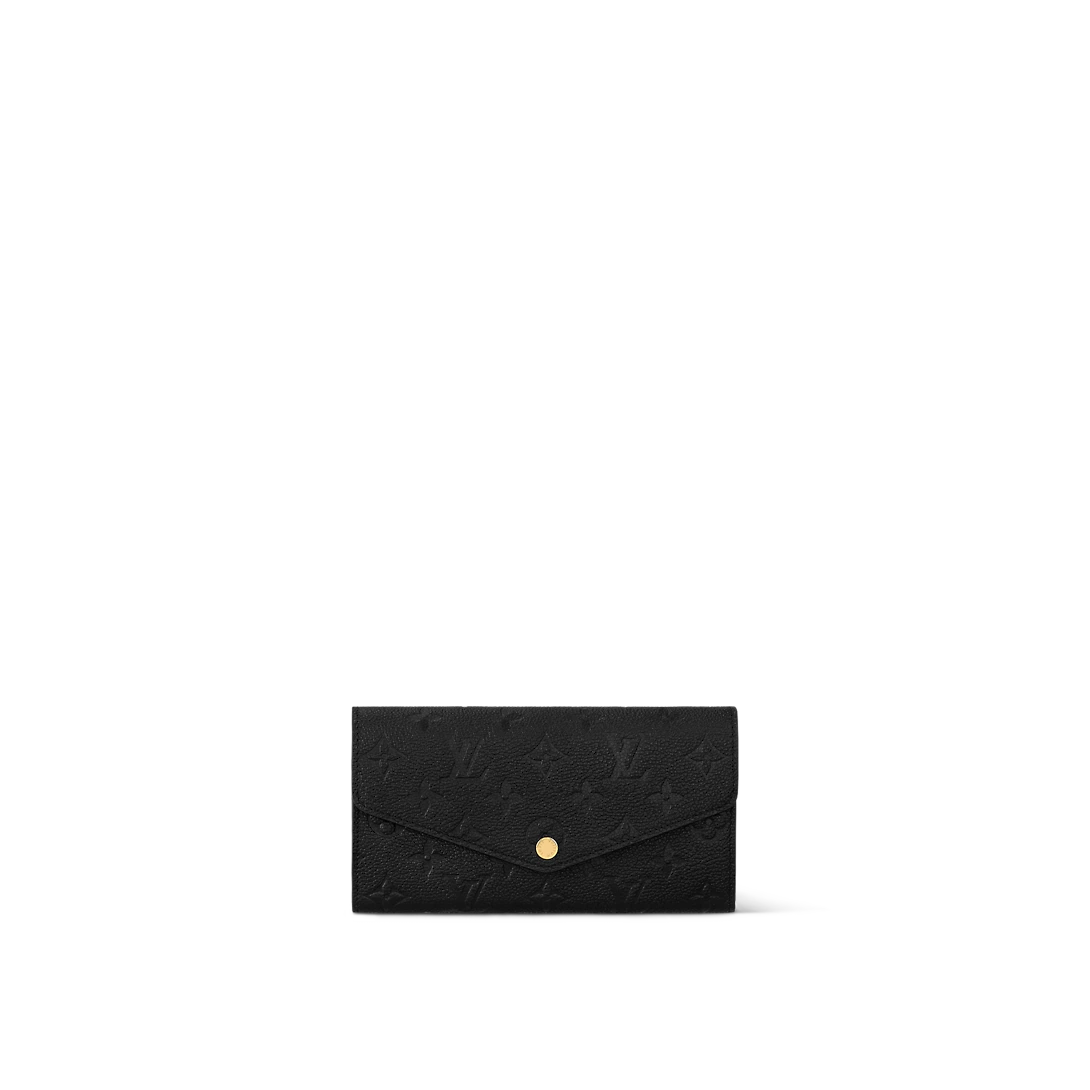 M82257 Sarah Wallet