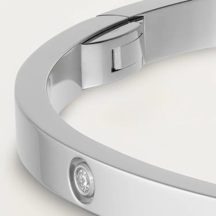 LOVE BRACELET, SMALL MODEL, 10 DIAMONDS