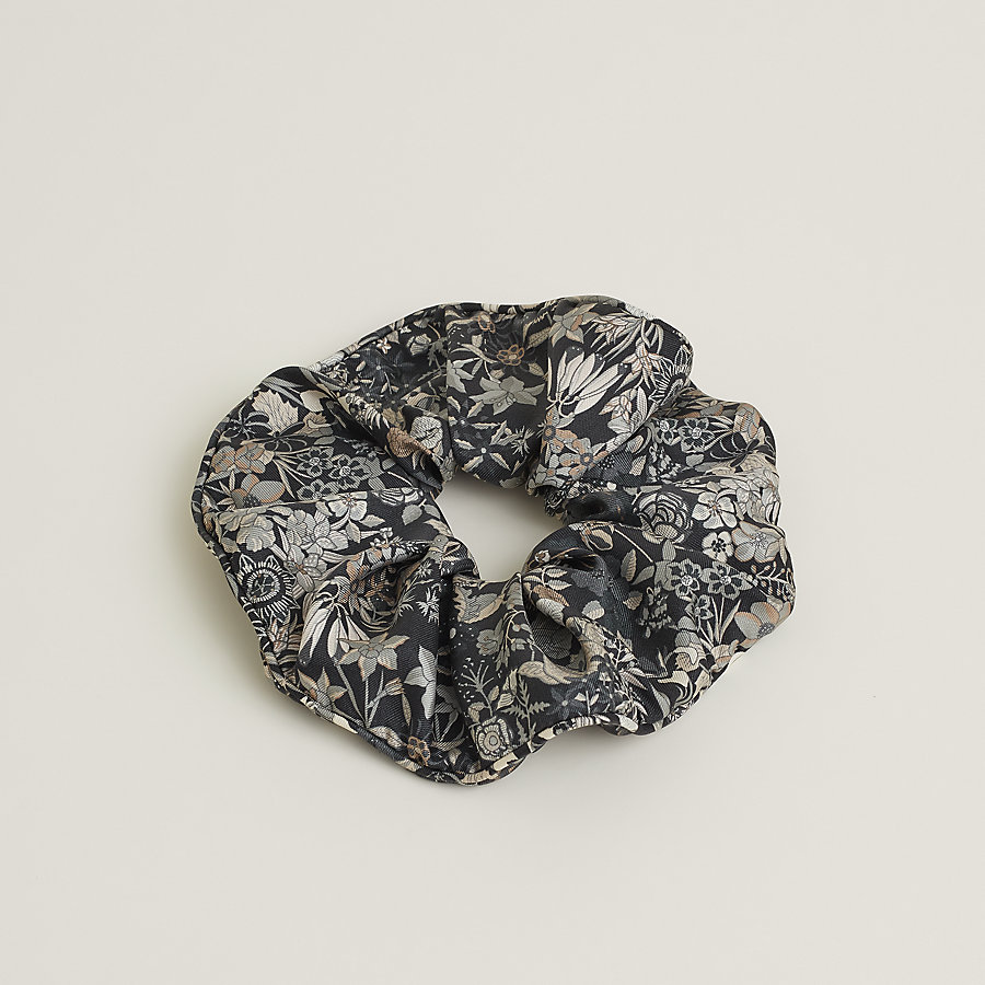 Claudia Bloom XL scrunchie
