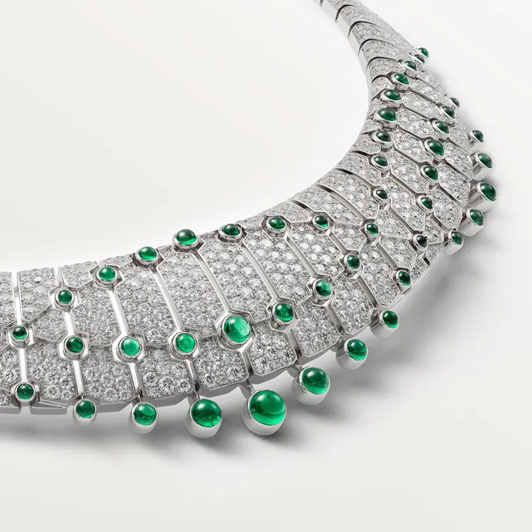 High Jewelry necklace