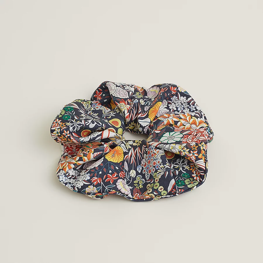 Claudia Bloom XL scrunchie