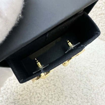 23P Heart Dangling Earrings with Crystals in GHW