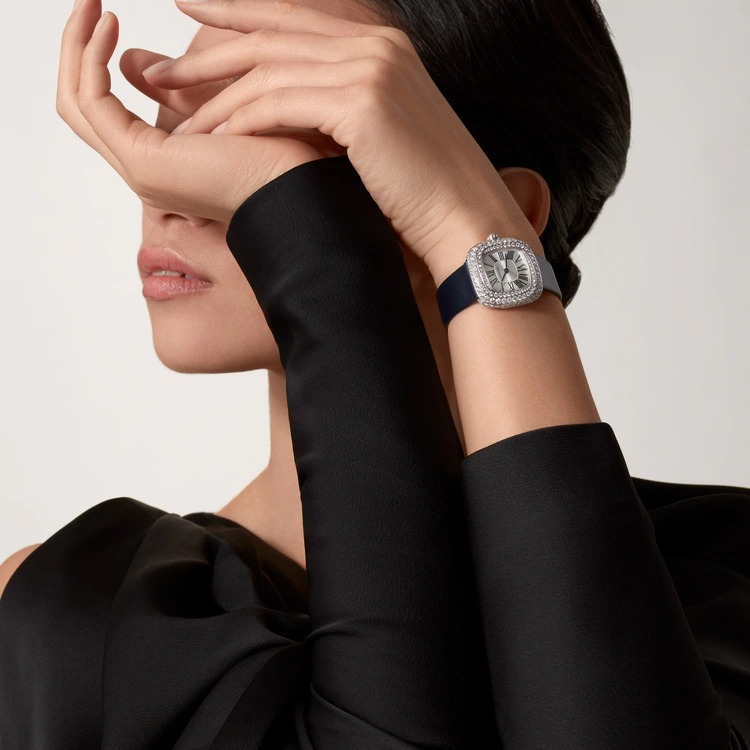 Coussin de Carthttier watch