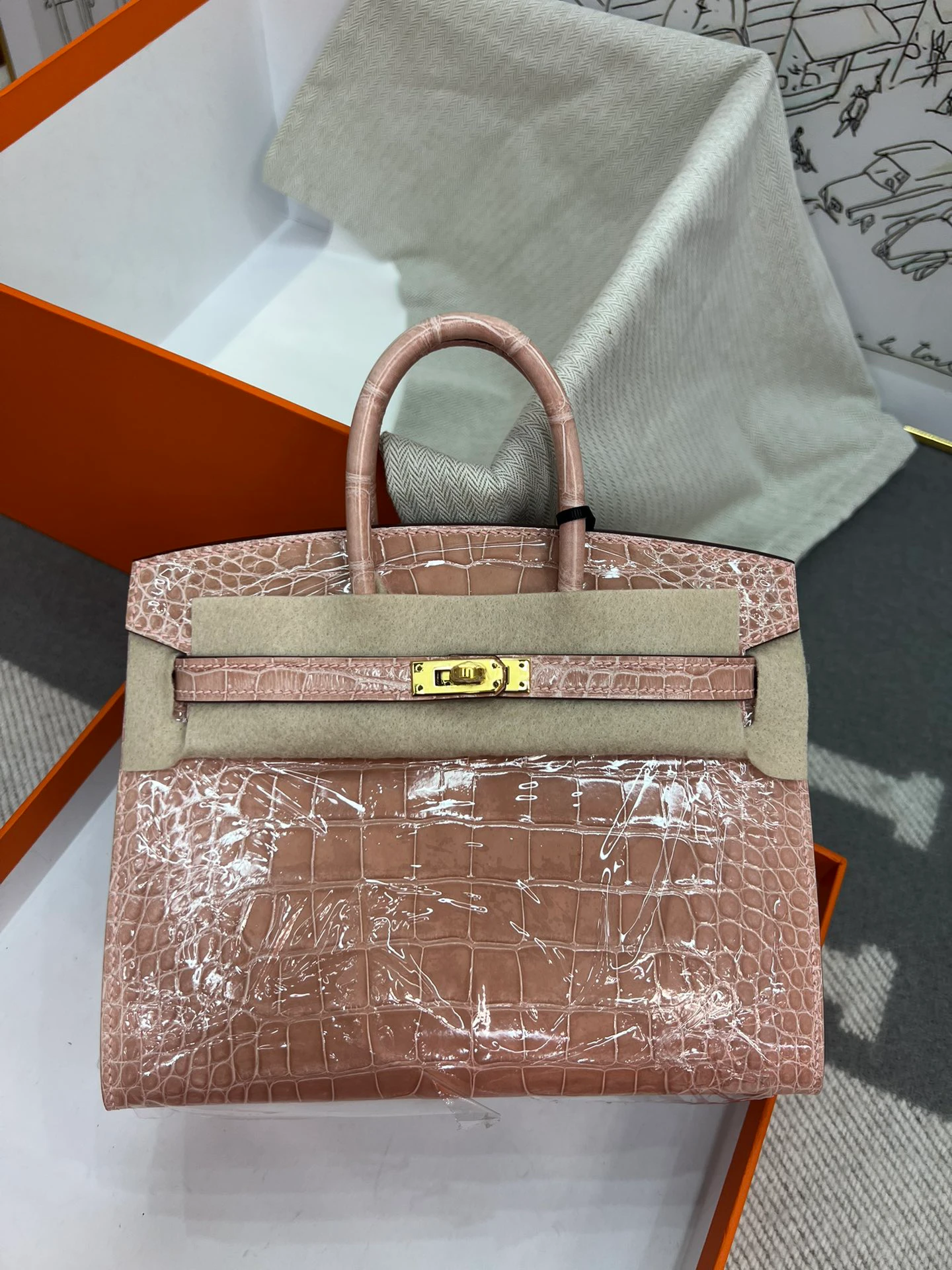 Luxury Handmade Birkin | Glossy Nile Crocodile Skin, Soft Ceramic Nude Pink