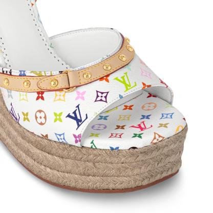 x TM Helios Wedge Sandal